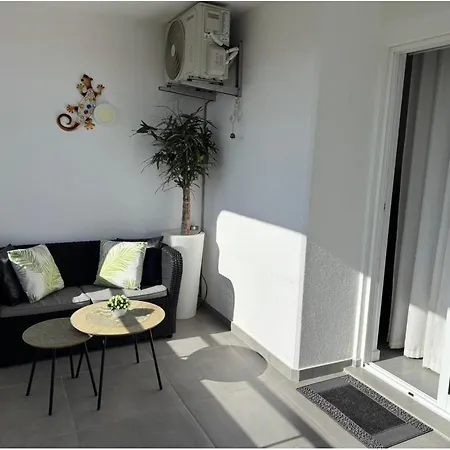 Happy Sunrise Apartament