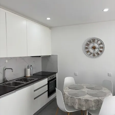 Happy Sunrise Apartament